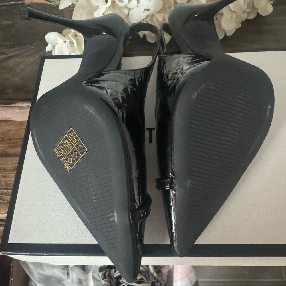 Elegant Black Slingback Heels
NWOT/ BRAND NEW - Picture 7 of 11